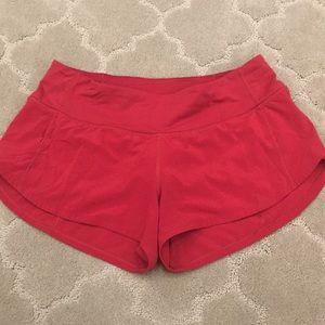 Lululemon size for red shorts